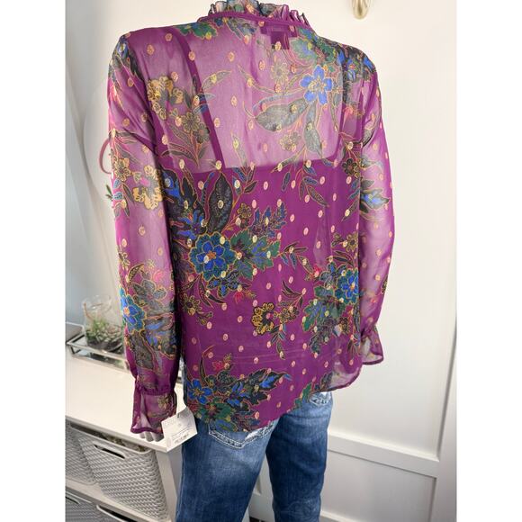 Beautiful NWTs Liz Claiborne Top Size S - Picture 4 of 7